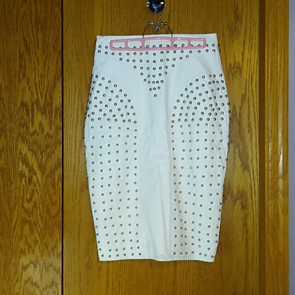 boohoo premium brand skirt